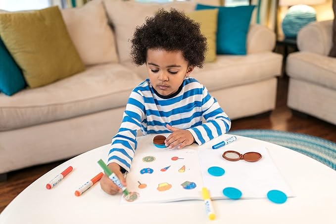 Crayola Color Wonder Scented Markers & Stamps Set, Mess Free Coloring for Toddlers, Gifts for Kids 3+