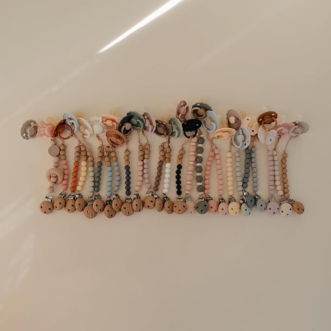FRIGG Natural Rubber Baby Pacifier 6-Pack Cinnamon Charm | Made in Denmark | BPA-Free (0-6 Months)