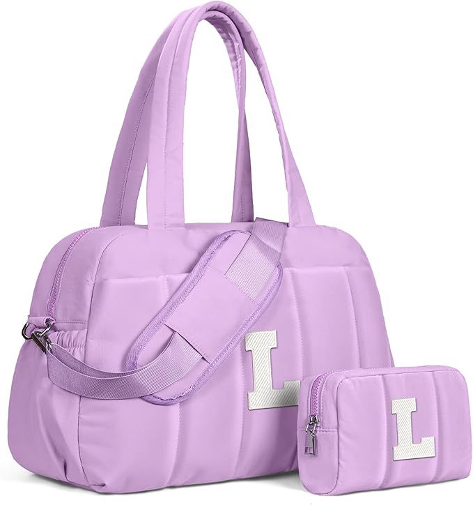 Initial Duffle Bag, Carry On Bags for Women，Gift Idea for Women Her-Overnight Bag with Wet Pocket，Lightweight Travel Bags Personalized Gym Tote with Makeup Pouch
